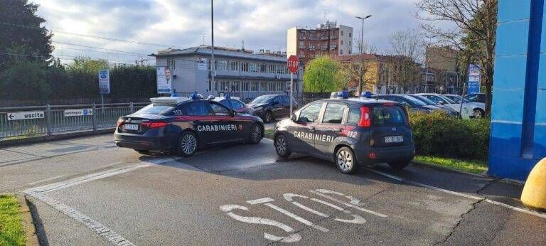 cormano furto centro commeciale