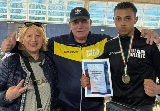 Bollate, boxe: Lucas picchia forte, è bronzo ai Campionati italiani Bollate boxe Lucas Campionati