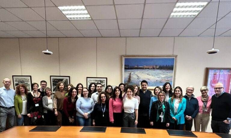 Gruppo dipendenti 768x460