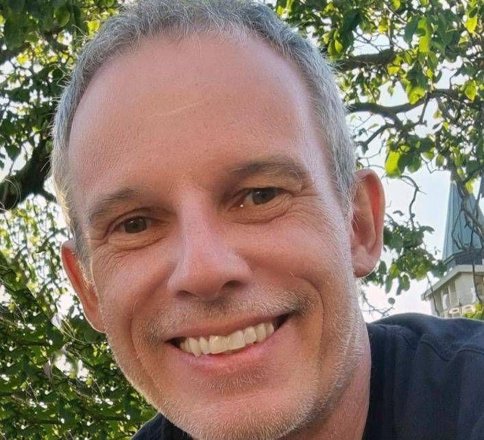 Bollate: “Il migliore”, l’intrigante romanzo opera prima di Michele Montani Bollate romanzo Michele Montani