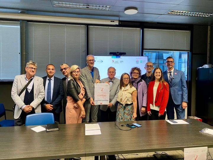 Tumori al seno, visite ed esami gratuiti per la prevenzione a Saronno tumore seno saronno