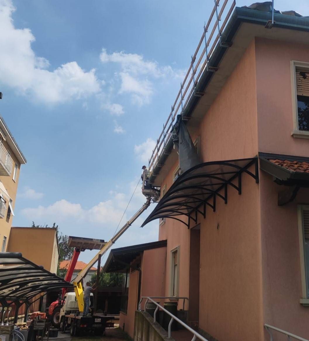 lavori centro anziani