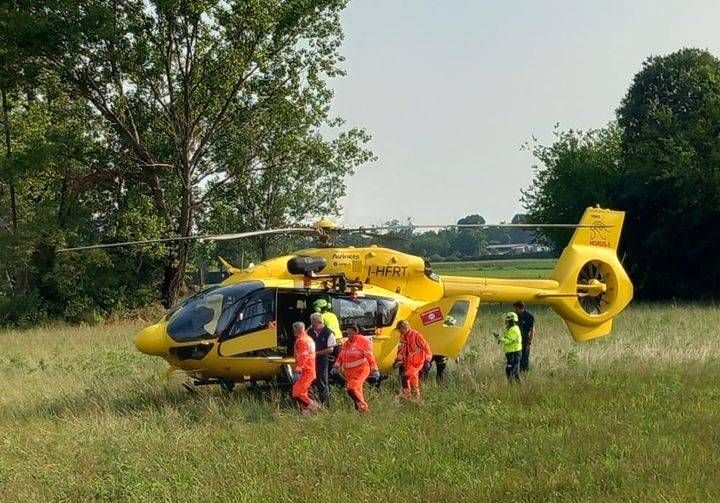 Incidente tra Lazzate e Lentate, scende l’elicottero, grave un lazzatese elicottero uboldo incidente