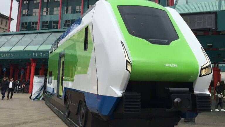 Milano Cadorna, guasto in stazione: ritardi di 60 minuti ai treni di Trenord Milano Cadorna ritardi 768x432