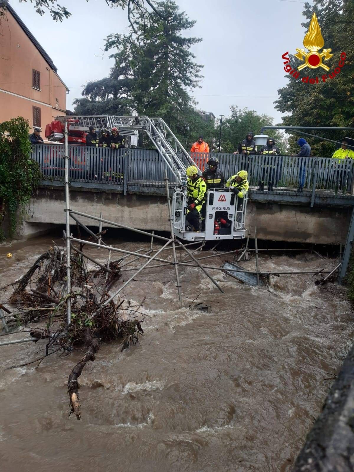 PAderno Dugnano vigili fuoco Seveso