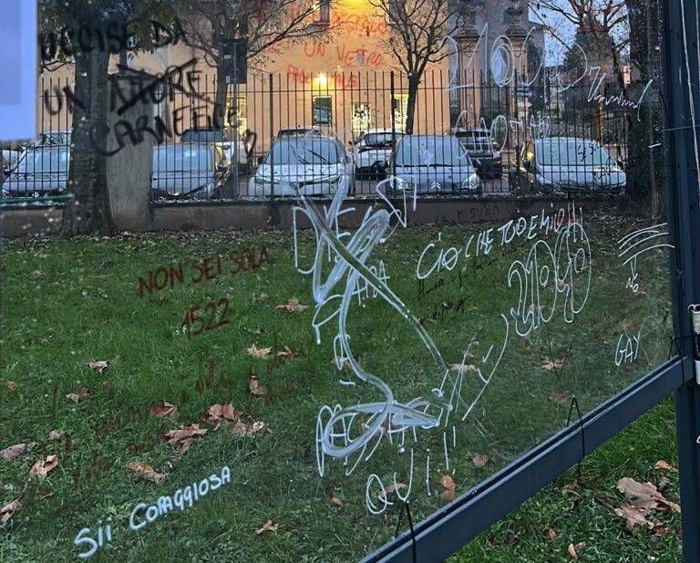 Cislago, vandalizzata la lavagna contro la violenza di genere Immagine WhatsApp 2024 11 27 ore 16.35.17 e3fef84f 768x617