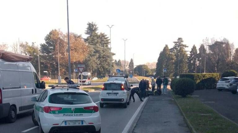 Postino investito a Paderno 768x432