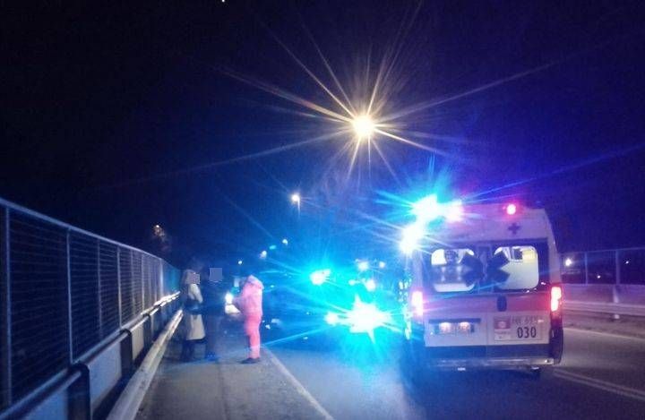 Incidente a Garbagnate, ciclista investito, traffico nel caos Incidente garbagnate