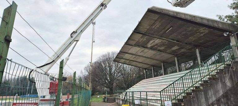 Garbagnate tribuna inagibile lavori