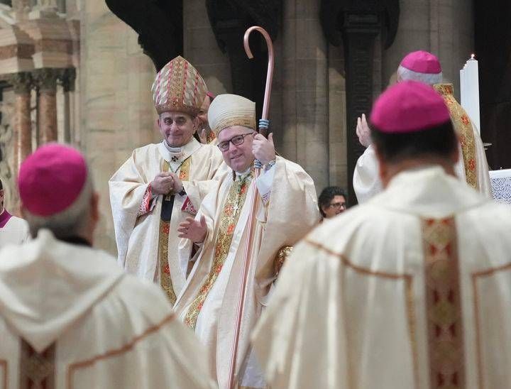 Mons. Torriani, di Novate Milanese, ordinato vescovo in Duomo a Milano Mons Torriani Duomo