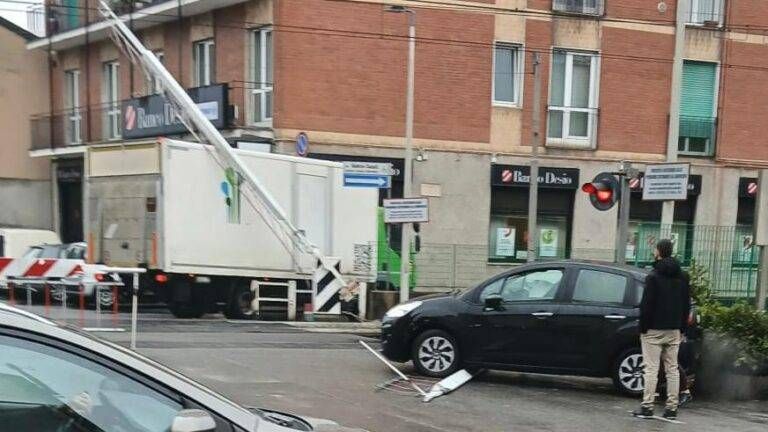 Paderno Dugnano passaggio a livello