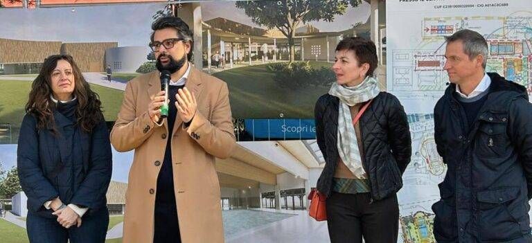 Arese nuova piscina cantiere