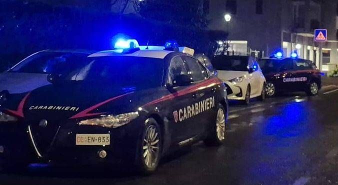 Cusano Milanino, 22enne accoltellato dopo una lite: soccorso in codice rosso Carabinieri Notte C