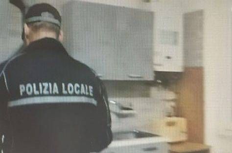 Novate, blitz nell’appartamento: quattro in subaffitto in nero Novate blitz subaffitto nero