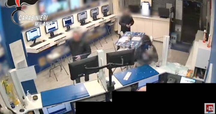 Rapina a mano armata: quattro persone arrestate tra Pogliano Milanese, Nerviano e Rho | VIDEO Rapina pessano arresti