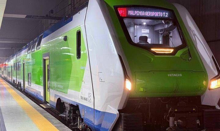 Nuovo orario Trenord, il Malpensa da Cadorna diventa regionale, con la seconda classe