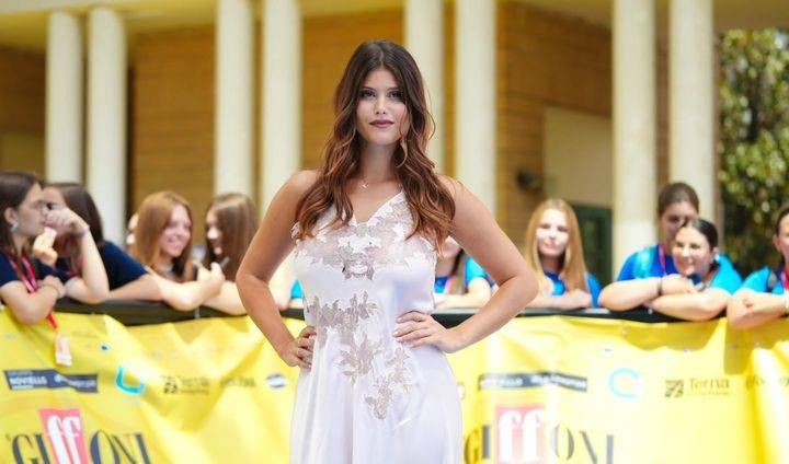 Jenny De Nucci, al Giffoni film festival, l’attrice di Limbiate presenta l’ultimo lavoro, visibile su Rai Play Jenny De Nucci Giffoni