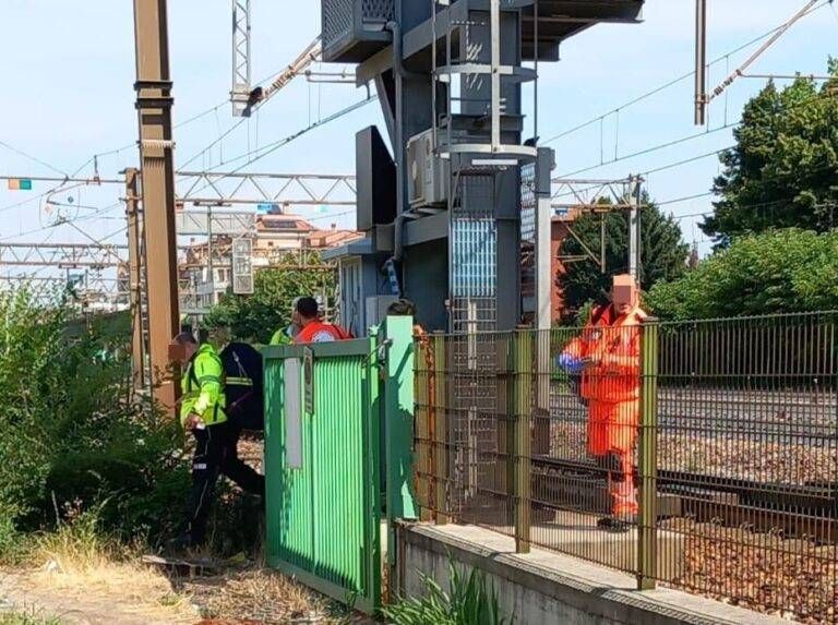 Morto Novate Milanese Ferrovia