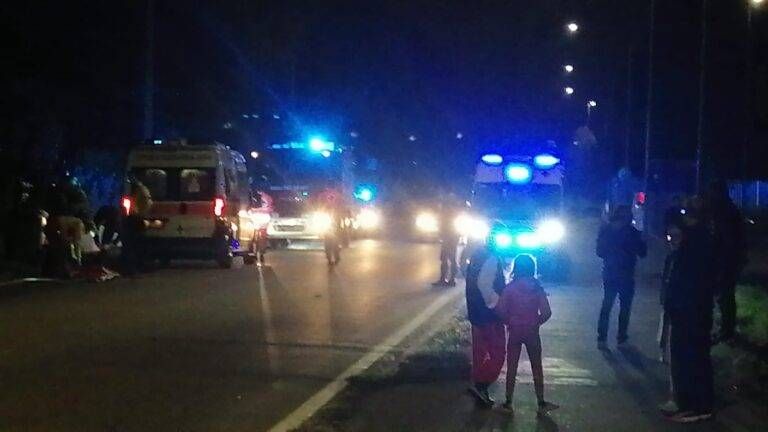 Esplosione in casa ad Origgio, tre feriti, arriva l’elicottero – VIDEO IMG 20251019 WA0009 768x432