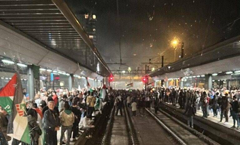 flotilla cadorna manifestazione