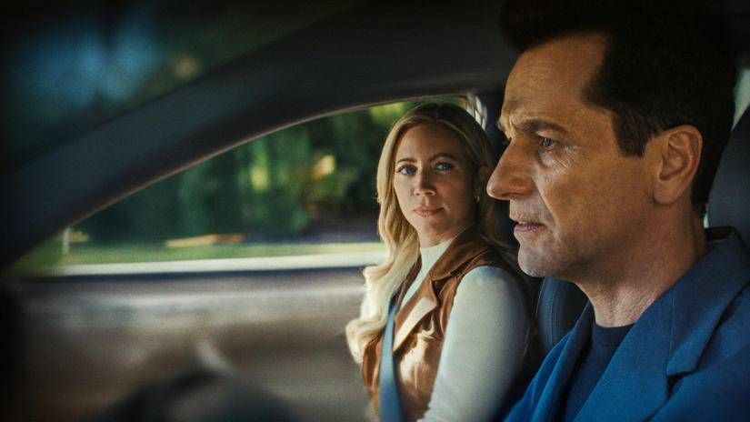 81427733 the beast in me netflix 1 825x464