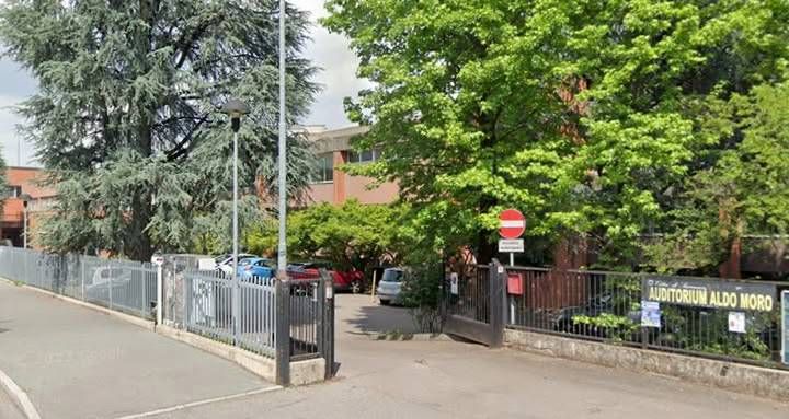 Bando per custode gratis a Saronno (in cambio dell’alloggio), il Comune: “E’ meglio del precedente” Saronno auditorium custode bando