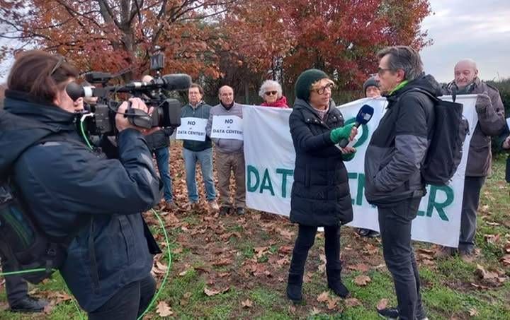 Bollate, il Comitato No Data Center in diretta al Tg3 Lombardia
