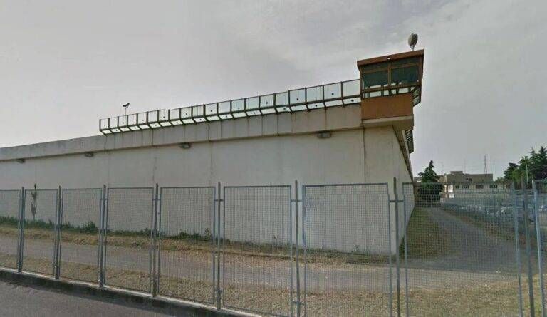 Bollate carcere cerca officina