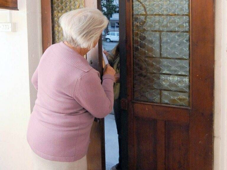 Novate falsi tecnici rubano