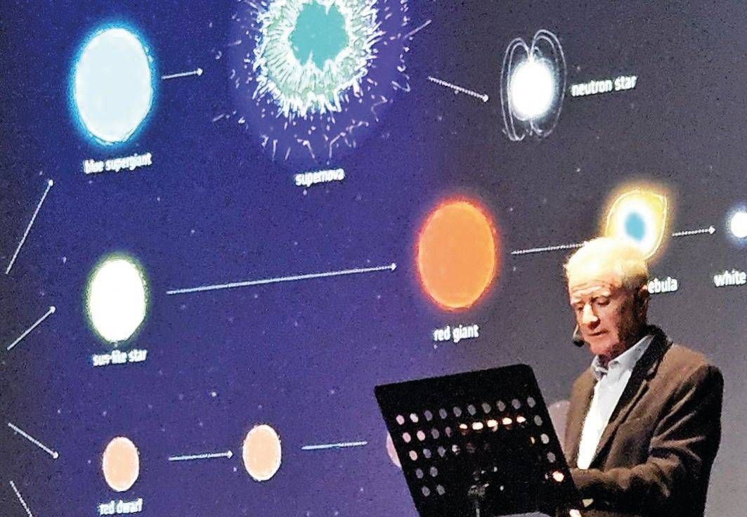 Bollate, ai confini dell’Universo con l’astrofisico Paolo Ferri Bollate, ai confini dell’Universo con l’astrofisico Paolo Ferri