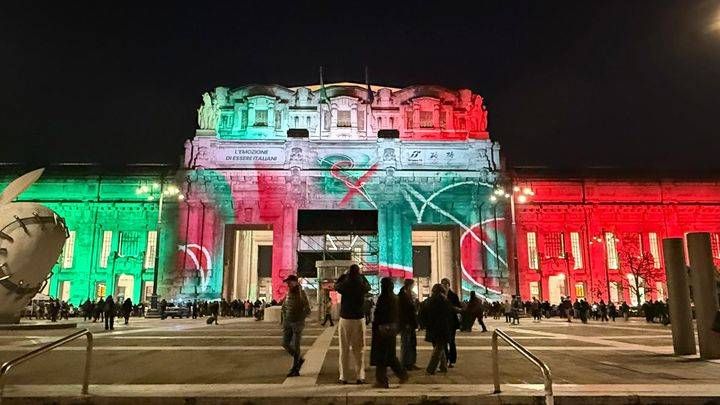 Olimpiadi, a Milano  conto alla rovescia in Stazione Centrale con spettacoli di luce