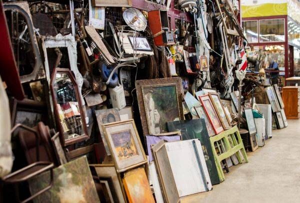 Solaro, da domenica 11 gennaio mercatino vintage una volta al mese Mercatino vintage