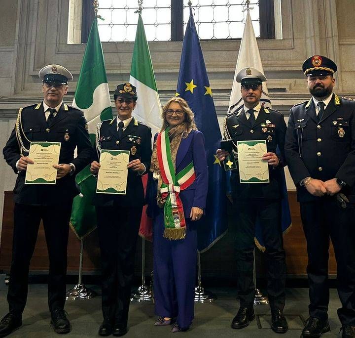 San Sebastiano: 3 operatori della Polizia locale di Limbiate premiati da Regione Lombardia POlizia locale Limbiate premiata dalla Regione