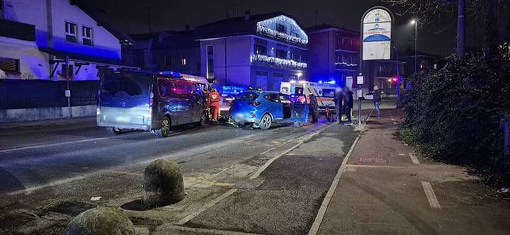 Pauroso tamponamento a Senago, per evitare il T-red? senago 1