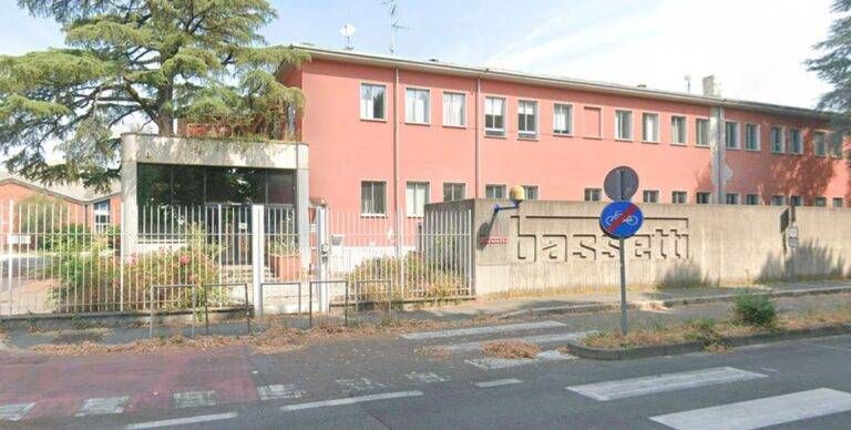 Rescaldina, furto nei magazzini Bassetti: arrestata coppia di ladri Bassetti Rescaldina