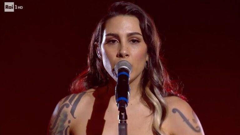 Sanremo, mezza Limbiate davanti alla tv a tifare Martina e le Bambole di pezza Martina Ungarelli Bambole di Pezza Sanremo