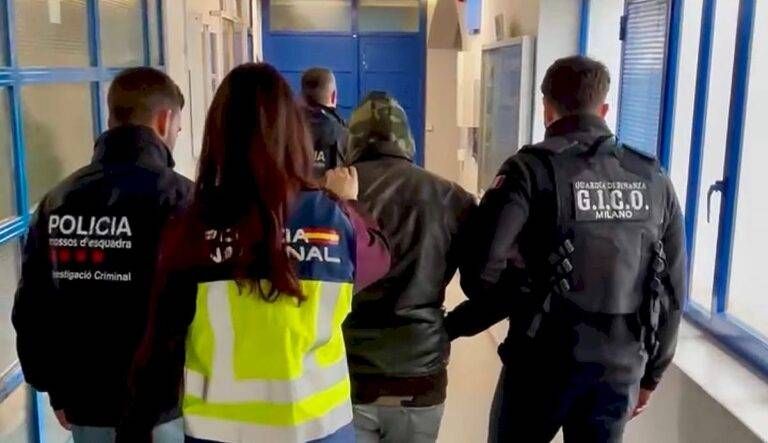 Droga dal Marocco a Milano via Spagna, 20 arrestati, sequestrate anche auto di lusso droga spagna milano