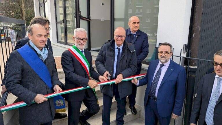 Il ministro Valditara a Limbiate inaugura sede dell’Its Move Academy: formazione professionale in logistica e mobilità Valditara Limbiate inaugura formazione professionale