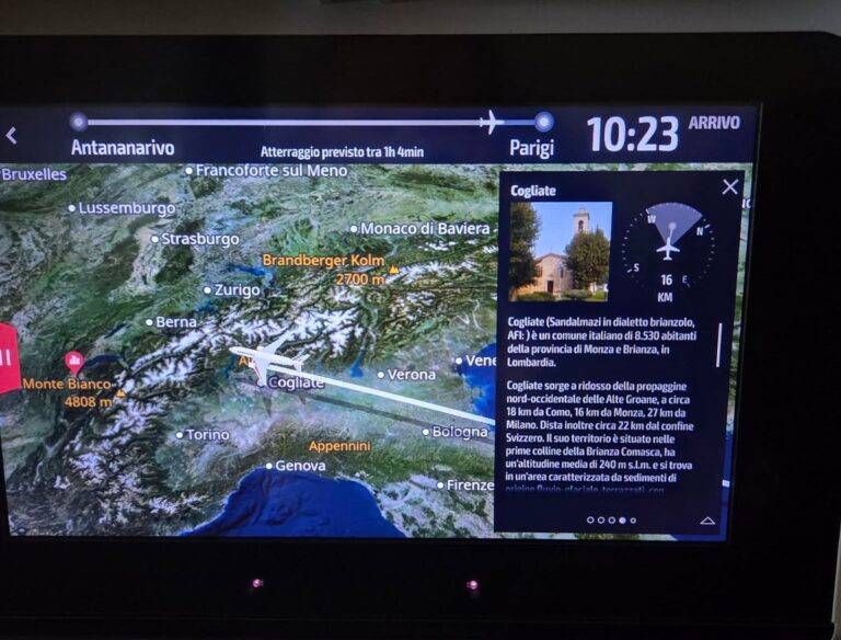 Un “bentornata” a 10.000 metri di quota, sorpresa per Veronica di Cogliate al rientro da Madagascar schermo cogliate madagascar