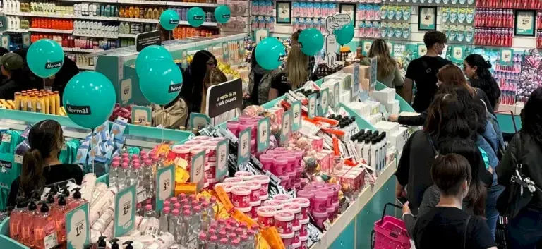 arese normal negozio