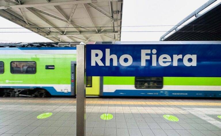trenord rho - fiera Salone del Mobile