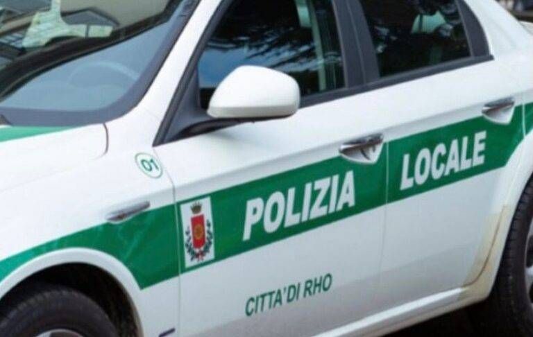 Rho: tragedia al comando della Polizia locale, giovane agente si toglie la vita polizia locale rho