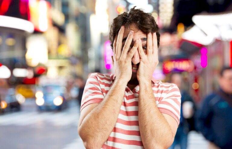 Milano e hinterland, salute mentale tra stress e barriere economiche: lo psicologo è un lusso Salute mentale