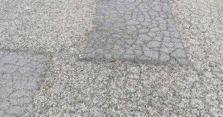 Saronno, voragine in via Monte Bianco: strada chiusa al traffico fino al termine dei lavori Saronno voragine strada