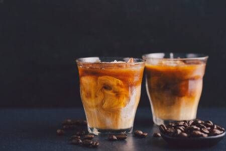 Come bere il caffè in estate: alcune idee gustose e raffinate illy caffe 450x300