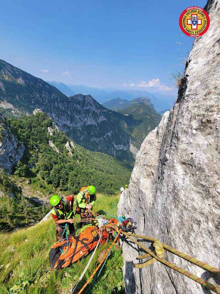 Lecco, escursionista colpito da un fulmine sulla ferrata del Resegone: recuperato con l’elisoccorso 747029868 2600454823704637 1030295186503703959 n