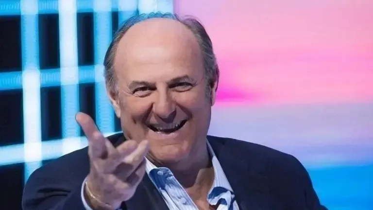 È il compleanno di Gerry Scotti: i concorrenti che hanno giocato con lui (anche la ‘Belva’ di Bollate) Gerry Scotti 768x432