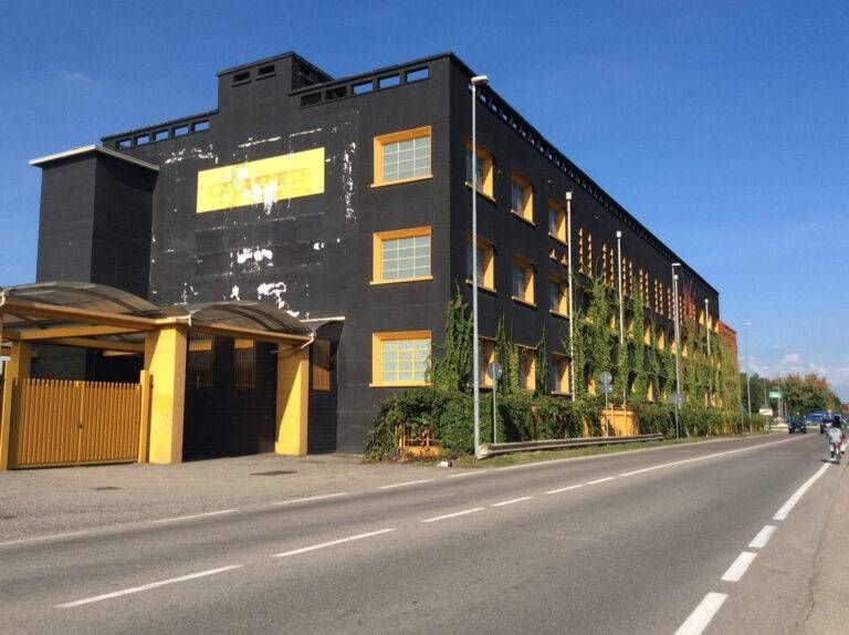 Ex Lazzaroni di Uboldo, arriva un data center: al Comune 5.780.000 € ex lazzaroni 3 768x574