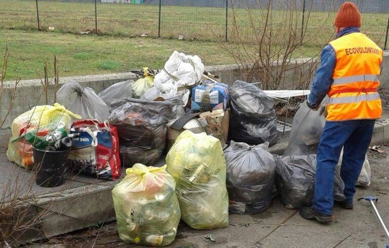 rifiuti eco volontari 768x490