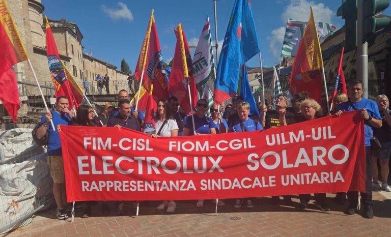 Crisi Electrolux, da Solaro nelle Marche per la manifestazione e tavolo congiunto di province e Regione Electrolux Solaro Cerreto Marche